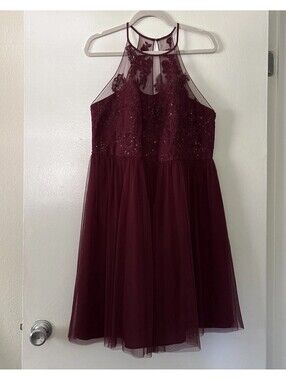 David's Bridal Chiffon Sleeveless Bridesmaid Dress Color Wine Burgundy Size 18